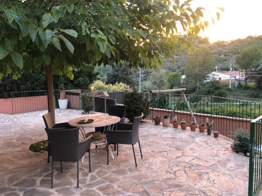 Apartment In Country House With Views And Pool Vespellá Kültér fotó